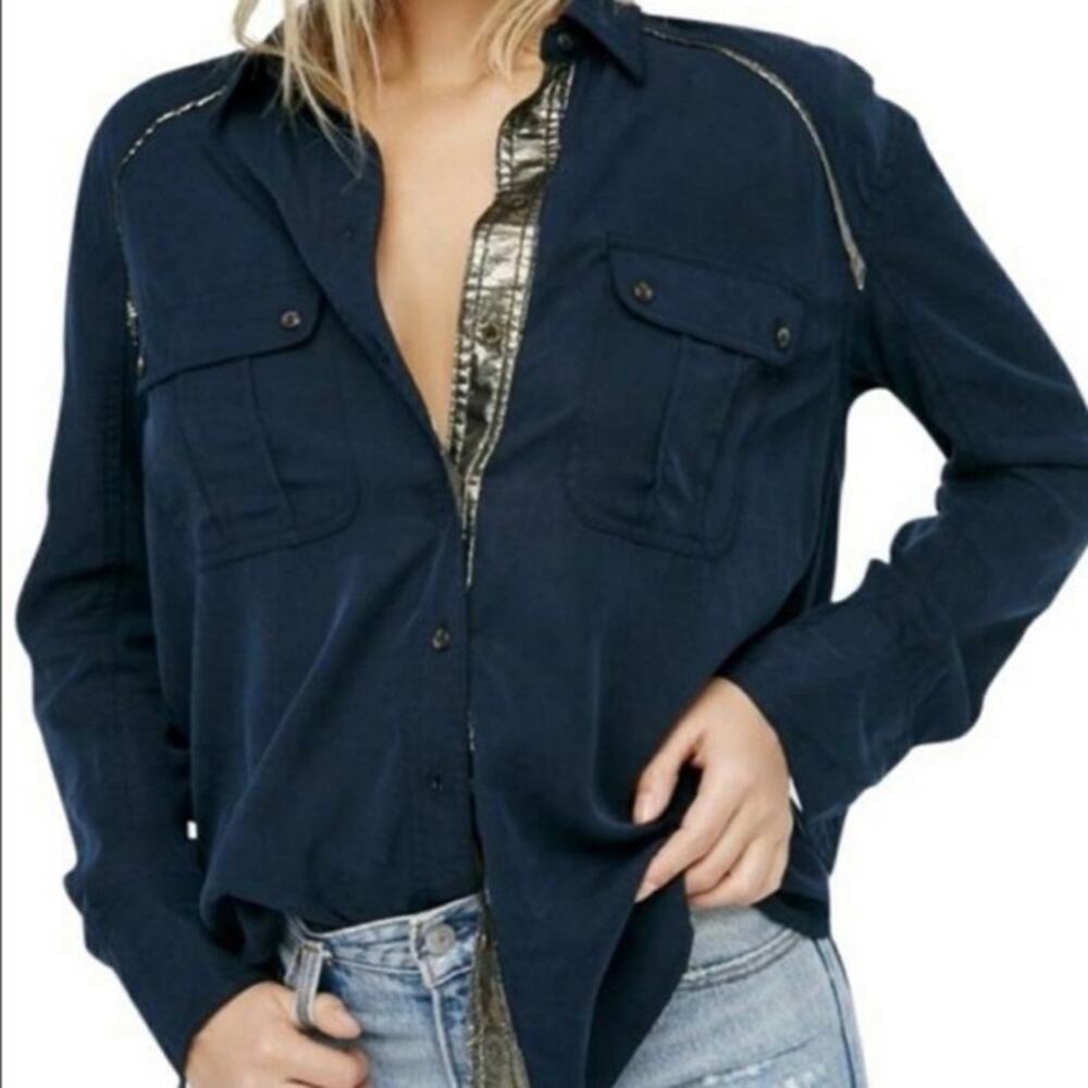 Free People OFF CAMPUS Button Up Shirt Top in Navy Blue Metallic Trim M NWT $108 - Picture 5 of 12
